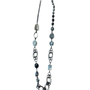 Elegant Silver and Black statement Necklace